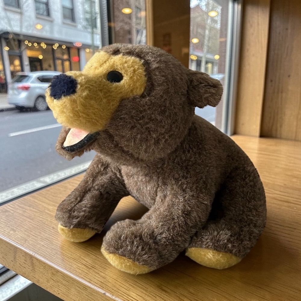 Vintage Brown Bear by Animal Fair Inc.